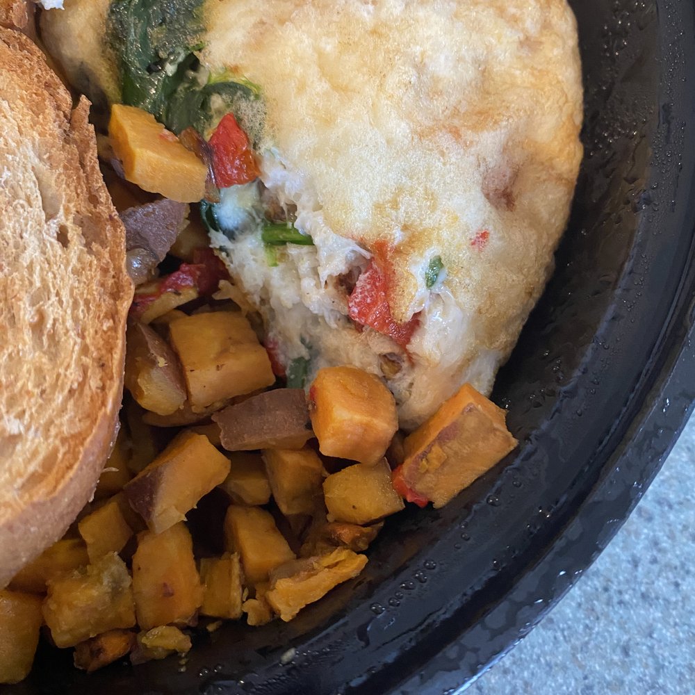 Spinach and lavender omelette