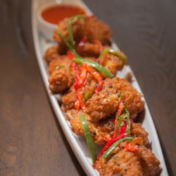 Rivue Bar and Grill