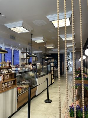 Modern Bread and Bagel by null