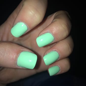 Star Vision Nail Salon - You can still see acrylic stuck on my pinky. You can also see the redness around my nails from him hitting my skin. - Nail Salons Near Me - Algonquin, Illinois