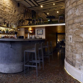 Dragon et Phenix - Bar 71 - Cocktail Bars Near Me - Paris, 75 Dragon et Phenix - Bar 71 - Cocktail Bars Near Me - Paris, 75