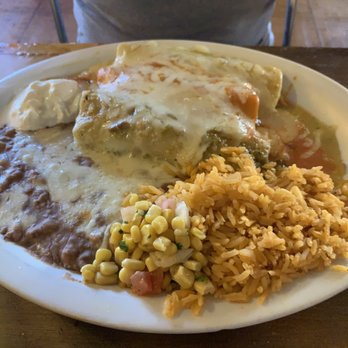 Mi Mexico Restaurant - Three enchilada plate - Mexican Near Me - Bakersfield, California Mi Mexico Restaurant - Three enchilada plate - Mexican Near Me - Bakersfield, California