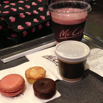McDonalds - Fast Food Near Me - Versailles, 78