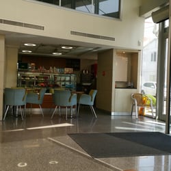 Anadolu Sağlık Ataşehir Tıp Merkezi - Giriş holü ve kafeterya