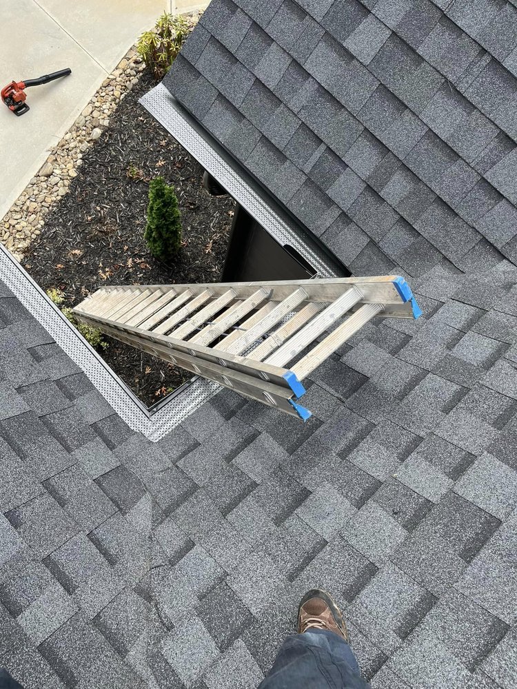 Barrett's Gutter Cleaning Services - veterans service organization in Simpsonville, SC