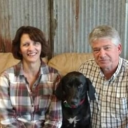 T&E Auto Sales and Service - Tonya & Eddy Waggoner Owners and there trusty shop dog Tucker!