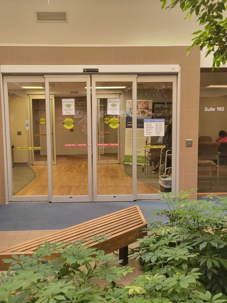 Michigan Orthopedic Surgeons - child therapist in Troy, MI