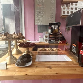 Sprinkled By G - Cupcakes Near Me - Brooklyn, New York