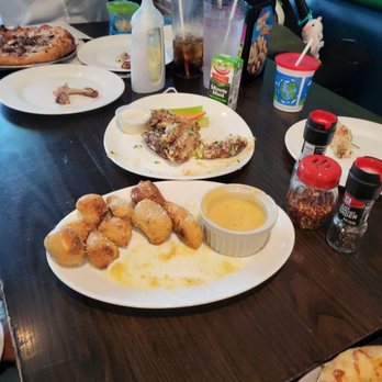 Mellow Mushroom Aiken - Pizza Near Me - Aiken, South Carolina