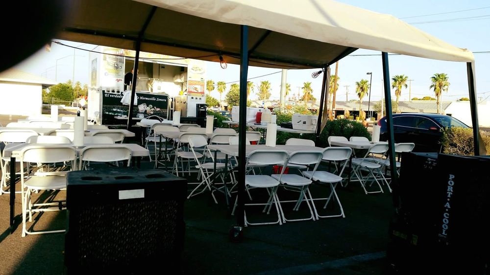 El Yori Hotdogs & grill