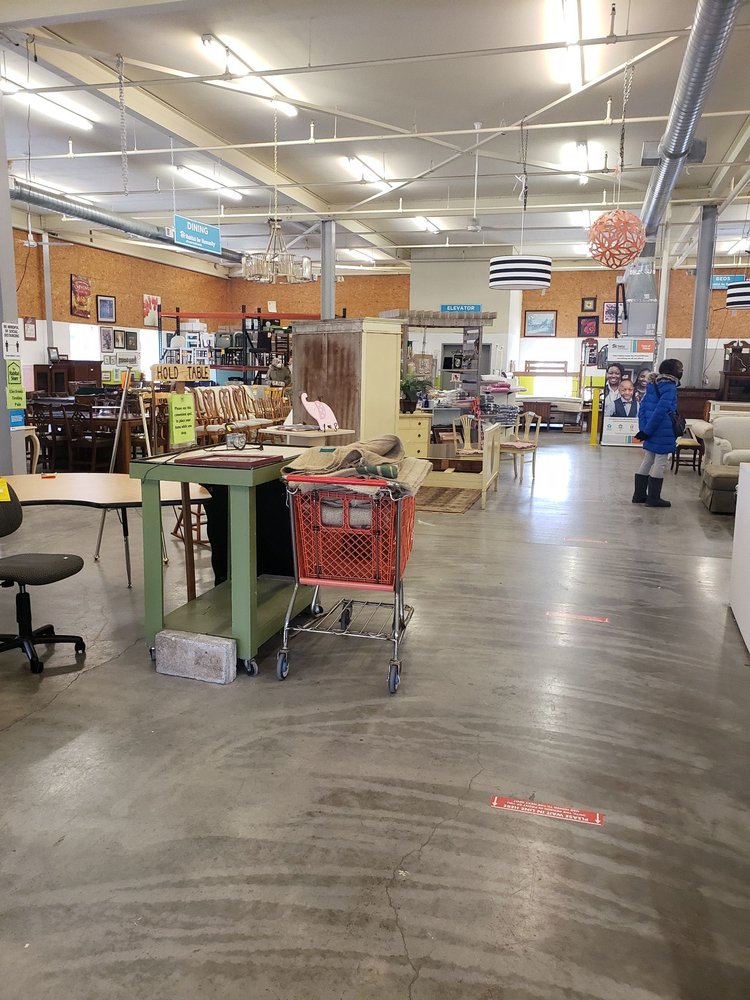 THE HABITAT STORE Updated September 2024 20 Photos 1221 Harris St
