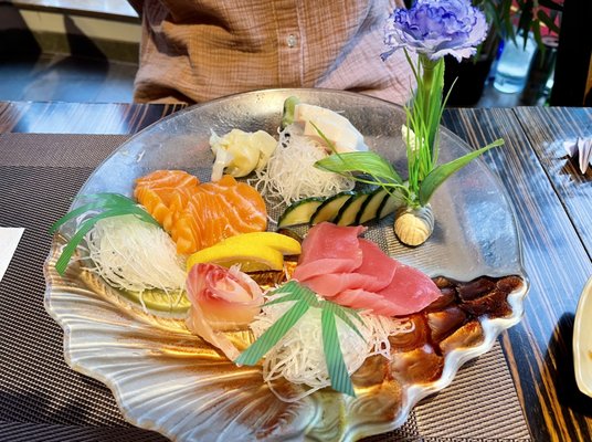 takeshi sushi by null