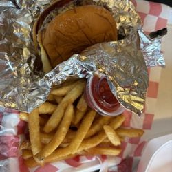 HT’s Ice Cream and Grill - Cheeseburger with fries
