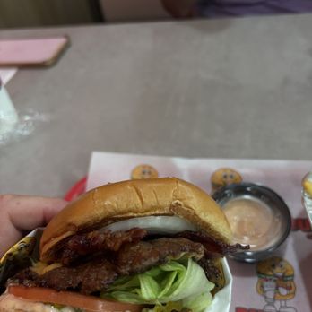 Burger Haven - Juice Bars & Smoothies Near Me - Richmond, Virginia