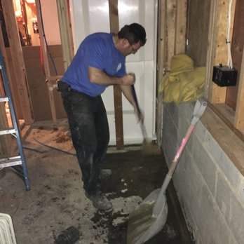 Top Quality Plumbing - Plumber Cleaning up after himself at the end of the day - Plumbing Near Me - Toms River, New Jersey Top Quality Plumbing - Plumber Cleaning up after himself at the end of the day - Plumbing Near Me - Toms River, New Jersey