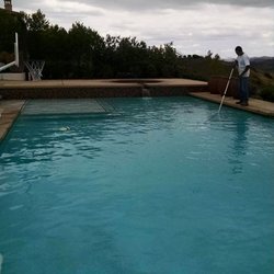 Angel's Pool Service