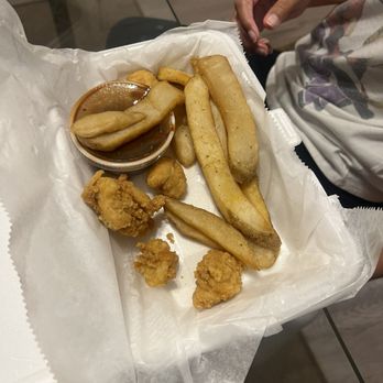 Texas Roadhouse - Kids meal - Steakhouses Near Me - Avon, Indiana