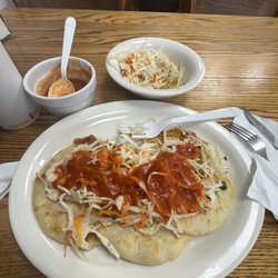 El Rey Salvadoreño - Pupusas !! Made by hand FRESH !!!Ohh baby