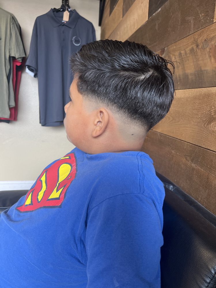 JACK’S BARBER SHOP Updated September 2024 13 Photos & 14 Reviews