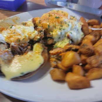 Oasis Restaurant & Lounge - Salmon benedict. Picture doesn't do it justice. I wanted to lock the plate after. - Dive Bars Near Me - Fairbanks, Alaska