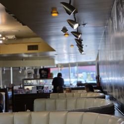 Bob's Big Boy Broiler