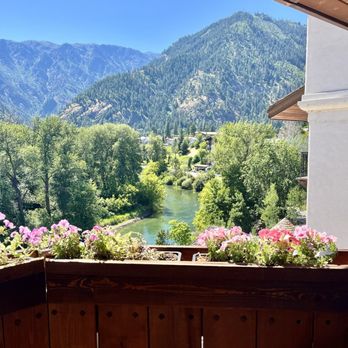 Posthotel Leavenworth - Balcony room top floor view - Hotels Near Me - Leavenworth, Washington Posthotel Leavenworth - Balcony room top floor view - Hotels Near Me - Leavenworth, Washington
