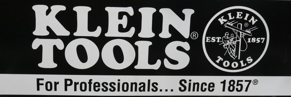 Slide of Wiseway Plumbing Electrical & Lighting Supply