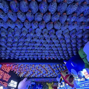 Claw City - Tigard - Arcades Near Me - Portland, Oregon Claw City - Tigard - Arcades Near Me - Portland, Oregon