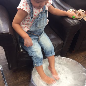 Nailpolish - She had to touch the bubbles first - Nail Salons Near Me - Long Beach, California