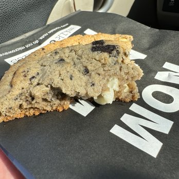 Milk & Cookies - Cookies and creme was good - Desserts Near Me - Temecula, California Milk & Cookies - Cookies and creme was good - Desserts Near Me - Temecula, California
