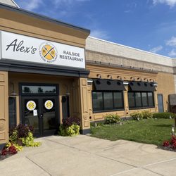 Alex’s Railside Resturant