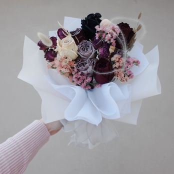 Hanamate Floral Design - Dry flowers bouquet - Floral Designers Near Me Hanamate Floral Design - Dry flowers bouquet - Floral Designers Near Me