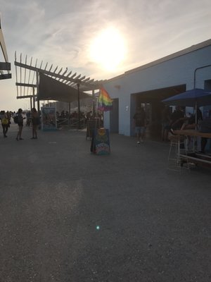 Low Tide Bar by null