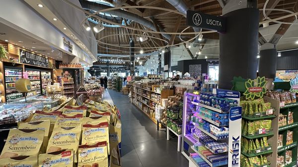 Autogrill Villoresi Est by null