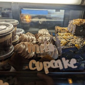 Cafe 86 - Desserts Near Me - Artesia, California Cafe 86 - Desserts Near Me - Artesia, California