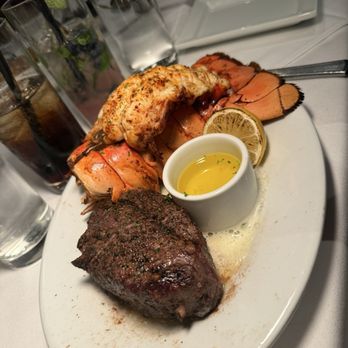 Ruth's Chris Steak House - Filet mignon and lobster - Steakhouses Near Me - Sacramento, California