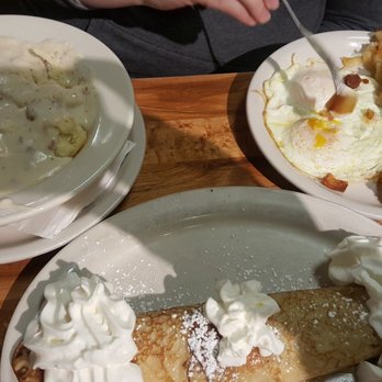 DeLuca's Diner - Biscuits and gravy, home fries and eggs overeasy, and Dolce de Choccolato - Breakfast & Brunch Near Me - Pittsburgh, Pennsylvania