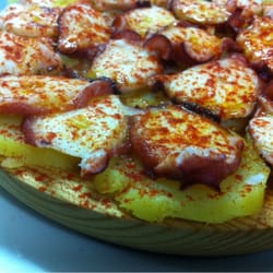 La Tasqueta de Caldes - Galician octopuse!!
