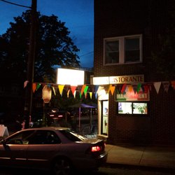 Giovanni's Pizza - Giovanni's Pizza
