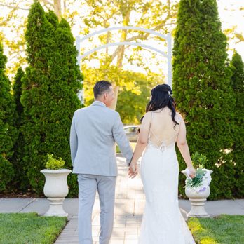 Eagle Ridge by Wedgewood Weddings - Venues & Event Spaces Near Me - Gilroy, California Eagle Ridge by Wedgewood Weddings - Venues & Event Spaces Near Me - Gilroy, California