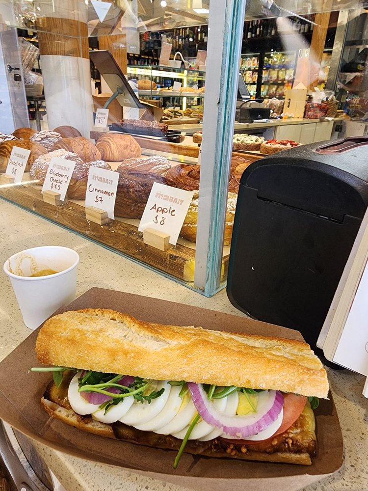 Cafe Bait Image