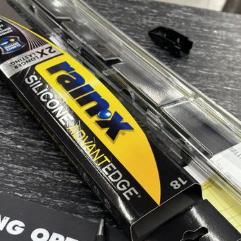 Baxter Auto Parts - I always come here for my new wiper blades.  In and out in a jiffy, and they'll even install them for you if you ask. - Auto Parts & Supplies Near Me - Portland, Oregon