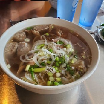 Basil Authentic Vietnamese Cuisine - S1 - Vietnamese Near Me - Everett, Washington