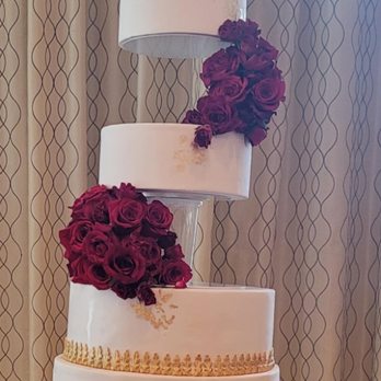 Nina Bakes Cakes - Custom Cakes Near Me Nina Bakes Cakes - Custom Cakes Near Me