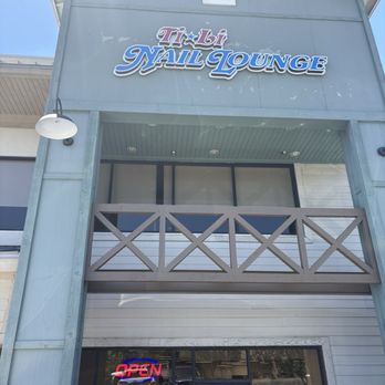 TiLi Nail Lounge - Nail Salons Near Me - Wildomar, California TiLi Nail Lounge - Nail Salons Near Me - Wildomar, California