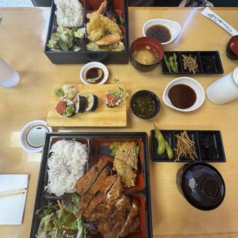 Restaurant Kunio - Combo AA Tonkotsu & Soft shell crab  Combo AA Shrimp Tempura & Miso Butterfish - Japanese Near Me - Waipahu, Hawaii