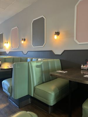 Toasted Bun Restaurant by null