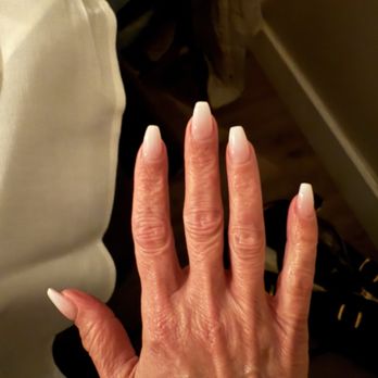 LyLy Studio Nails & Spa - Nail Salons Near Me - Montreal, Quebec