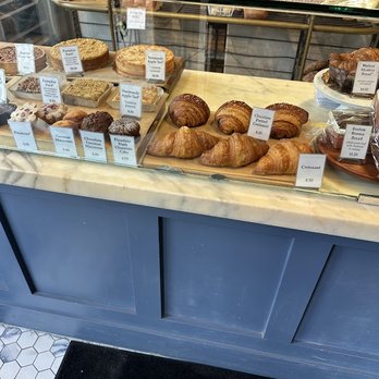Clear Flour Bakery - Bakeries Near Me - Brookline, Massachusetts