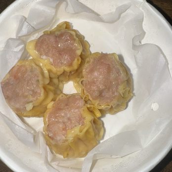 Nan Xiang Express  - Chicken & shrimp siu mai - Shanghainese Near Me - Boston, Massachusetts